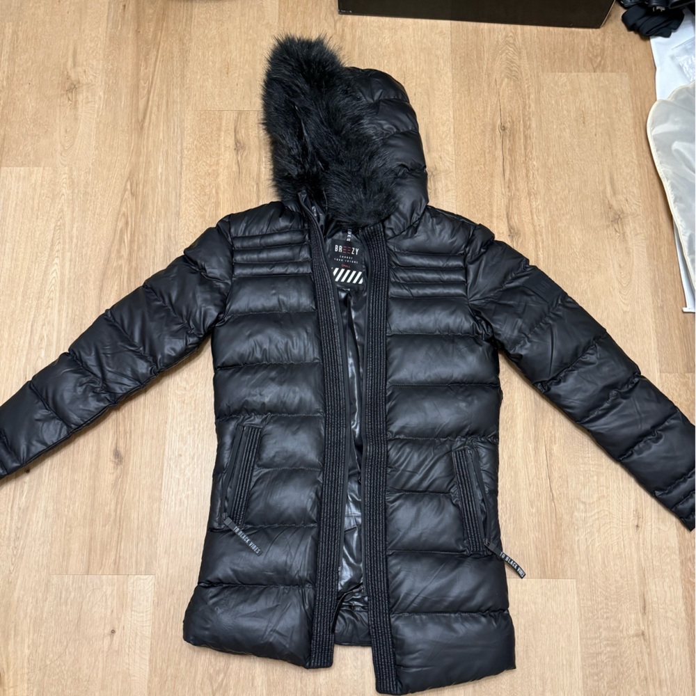 Men's Black Puffer Jacket with Faux Fur Hood